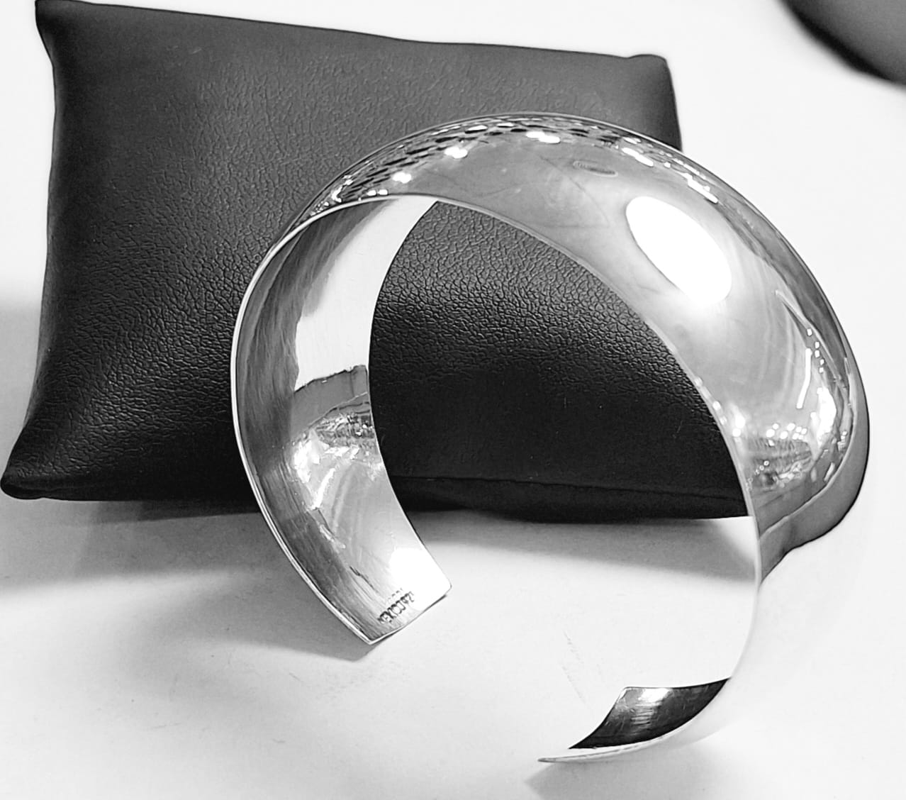 Brazalete en Plata Ley 925, vista frontal