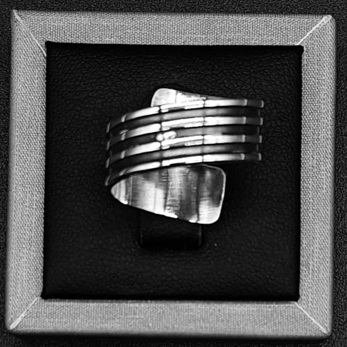 Anillo Plata Ley 925, vista frontal