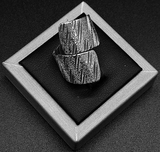Sello de ley en el interior del anillo diamantada plata ley 925