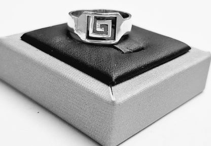 Anillo Grecas en Plata Ley 925, sello de autenticidad Plata Ley .925