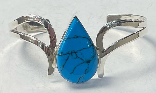 Sello de ley en el interior del brazalete con turquesa en plata ley 925