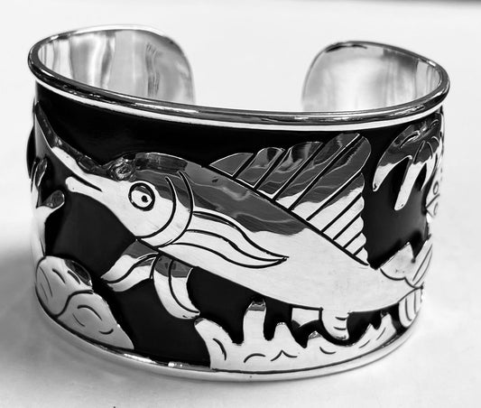 Sello de ley en el interior del brazalete marino en plata ley 925