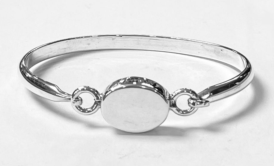 Brazalete en Plata Ley 925, sello de autenticidad Plata Ley .925