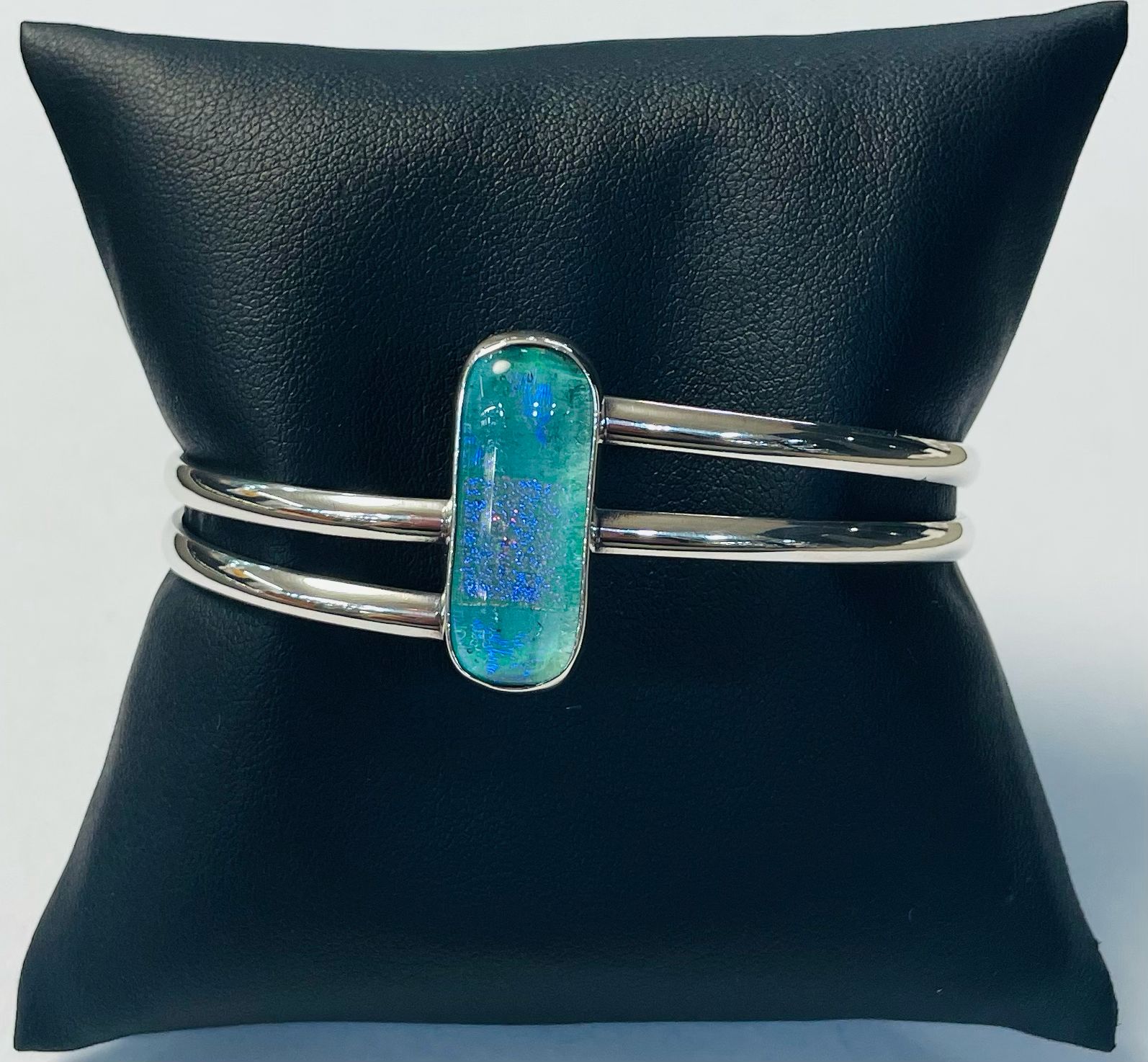 Brazalete con Dicroico en Plata Ley 925, sello de autenticidad Plata Ley .925