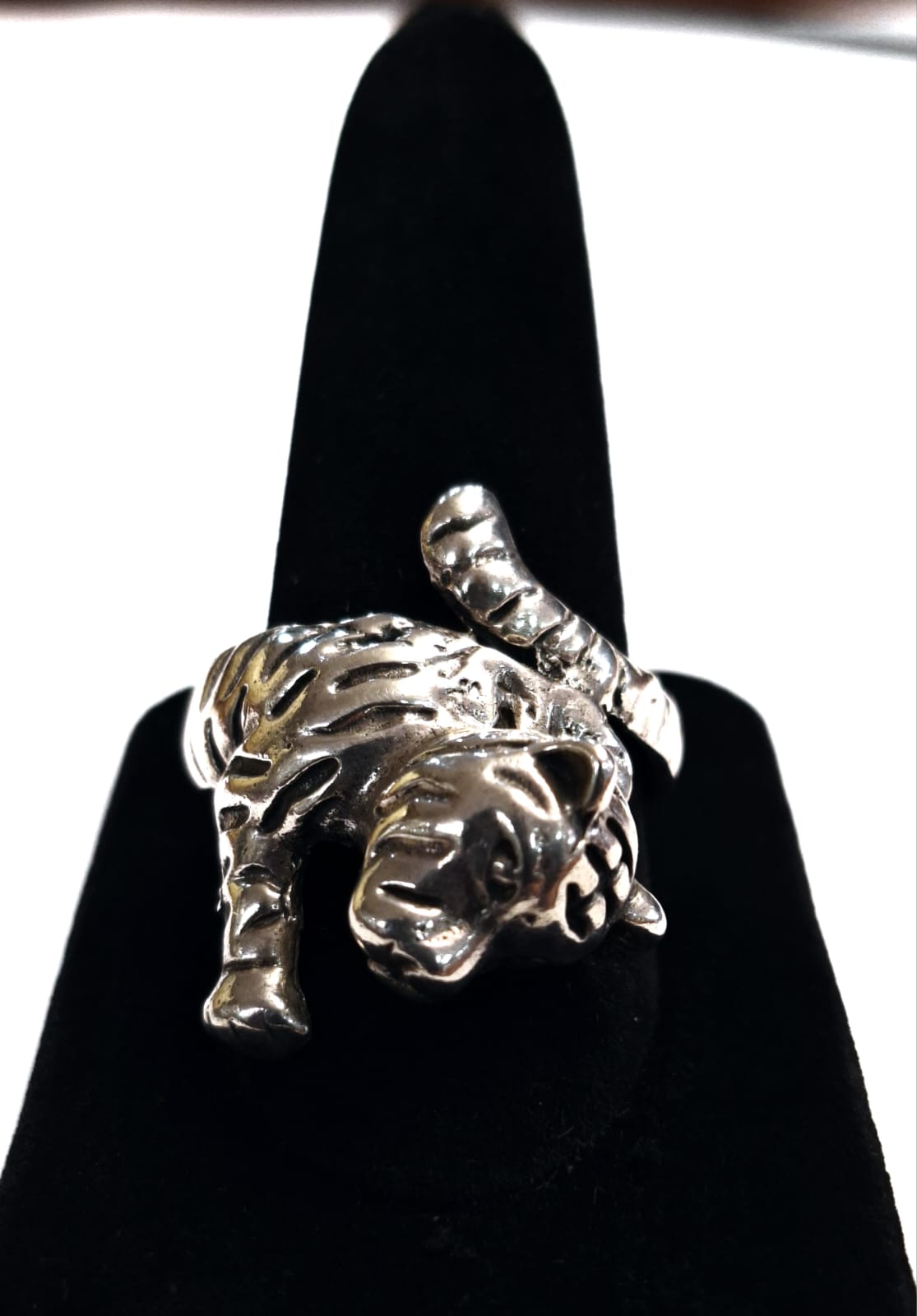 Anillo Tigre en Plata Ley 925, vista frontal