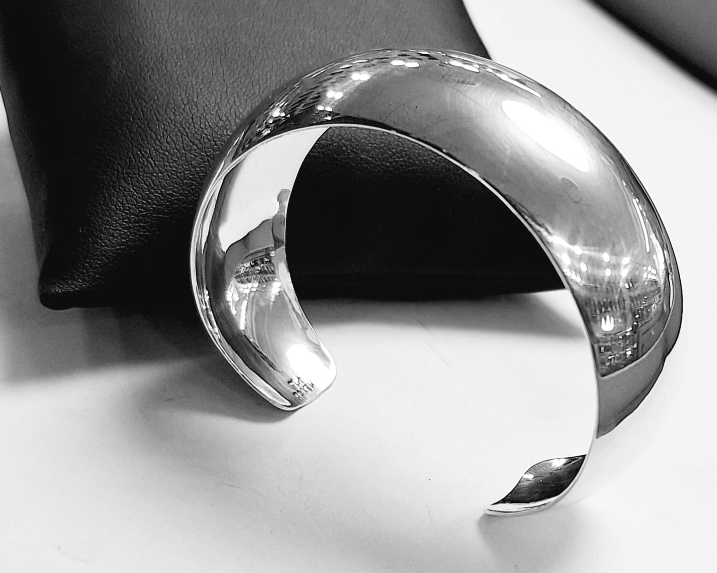 Brazalete en Plata Ley 925, vista frontal