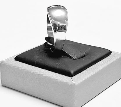 Anillo en Plata Ley 925, vista frontal