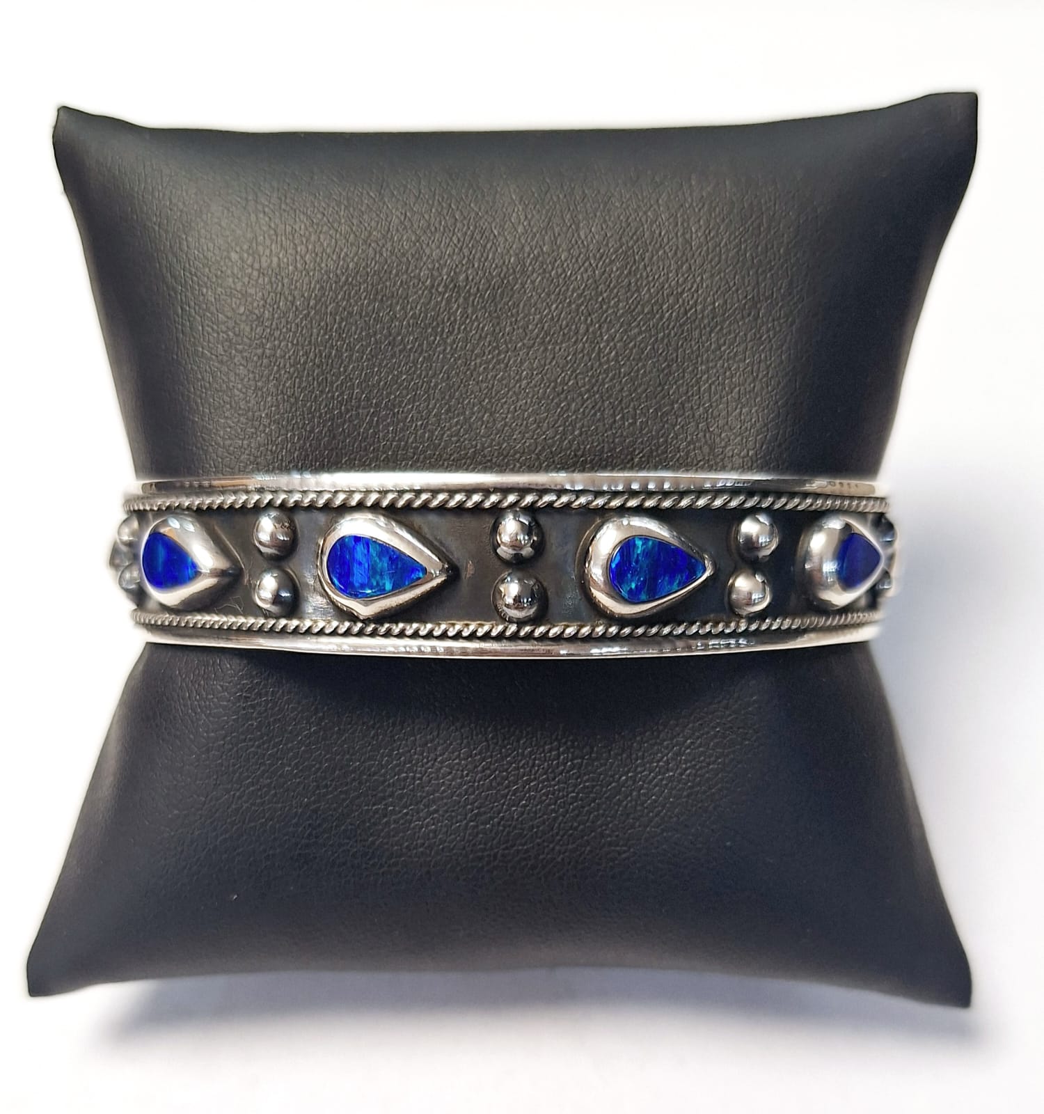Brazalete con Opalo en Plata Ley, sello de autenticidad Plata Ley .925