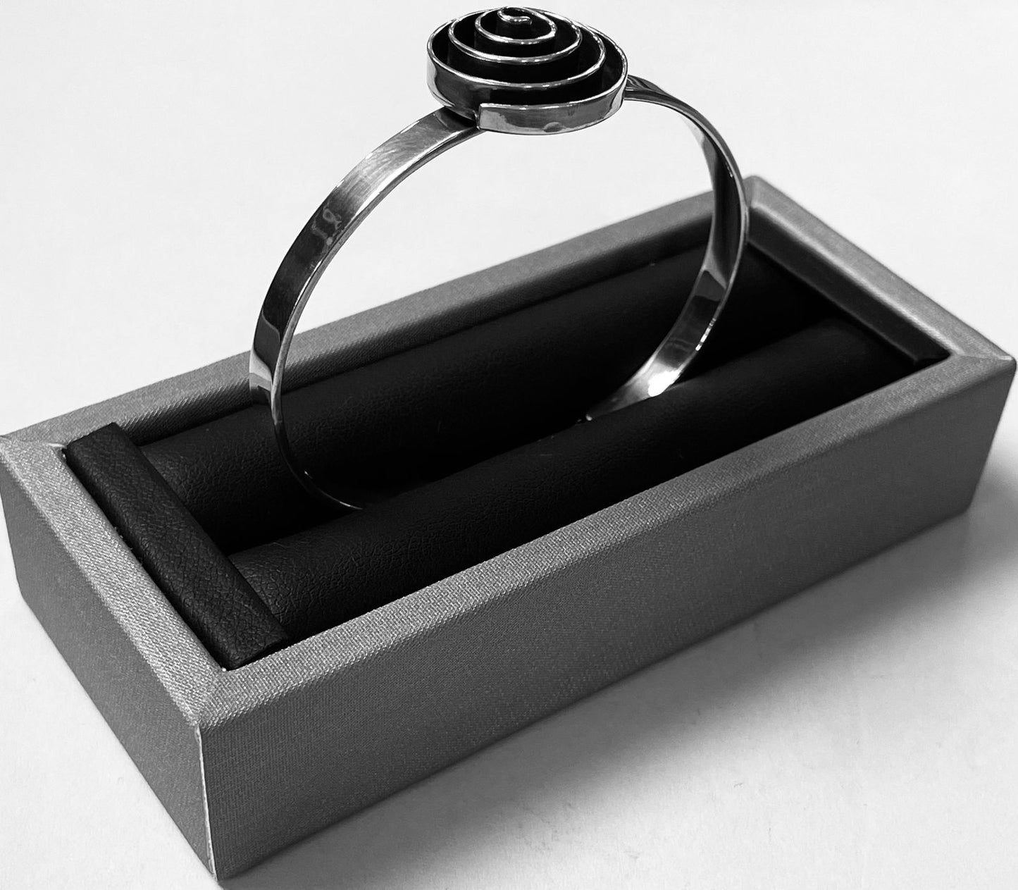 Brazalete en Plata Ley 925, vista frontal