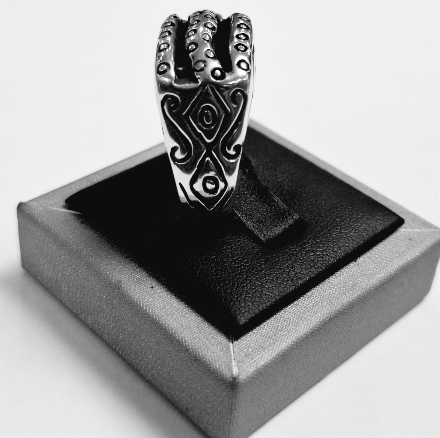 Anillo Espiral en Plata Ley 950, vista frontal