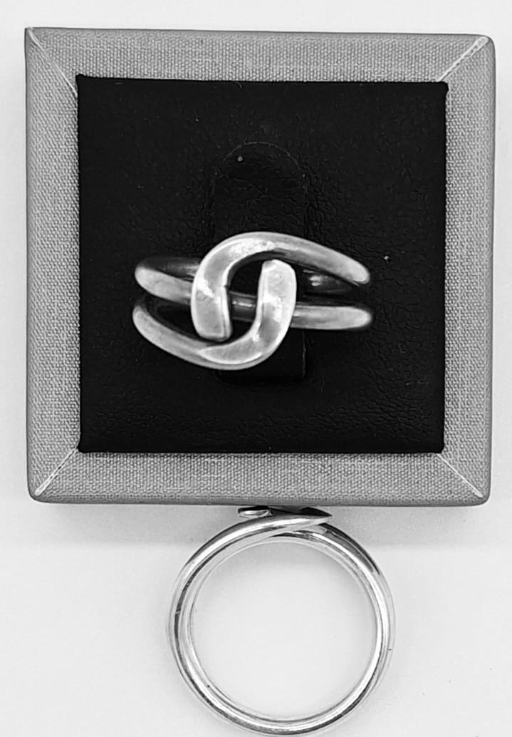 Anillo Plata Ley 925, vista frontal