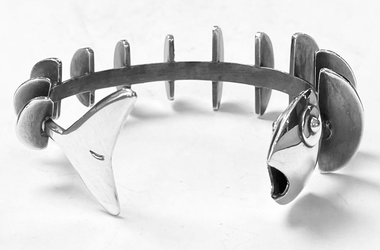 Brazalete Esqueleto en Plata Ley 950, vista frontal