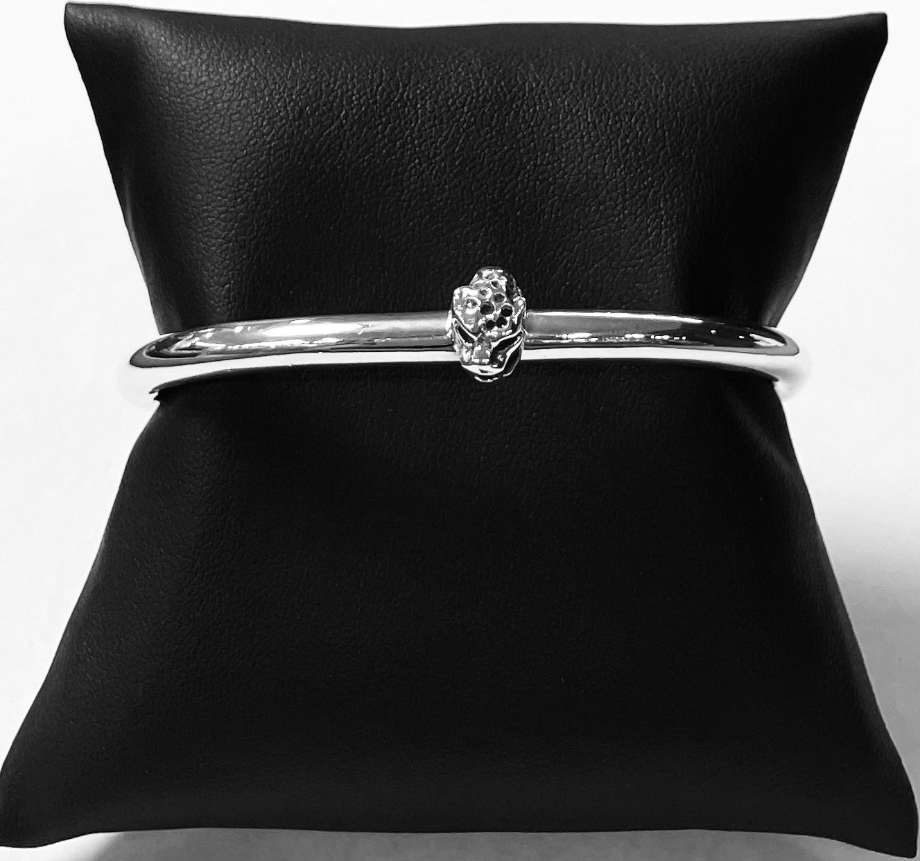 Brazalete con Cabeza de Jaguar en Plata Ley 925, sello de autenticidad Plata Ley .925