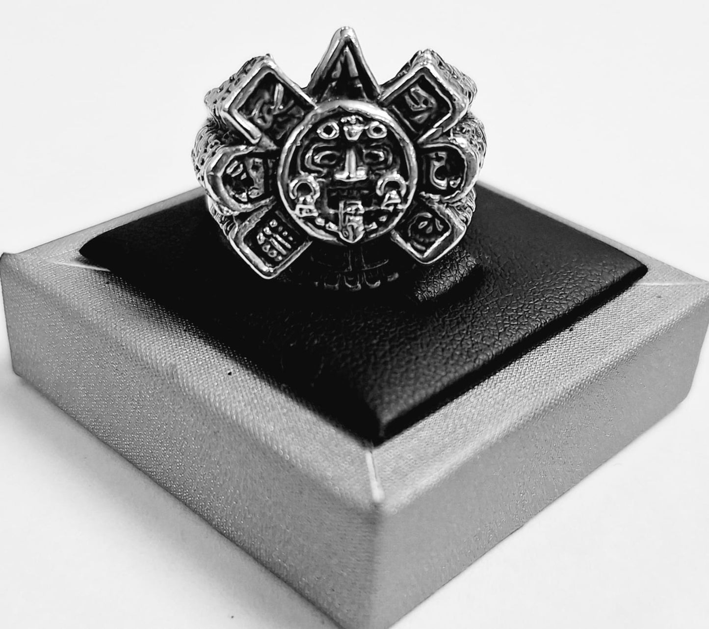 Anilo Sol Azteca en Plata Ley 925, sello de autenticidad Plata Ley .925