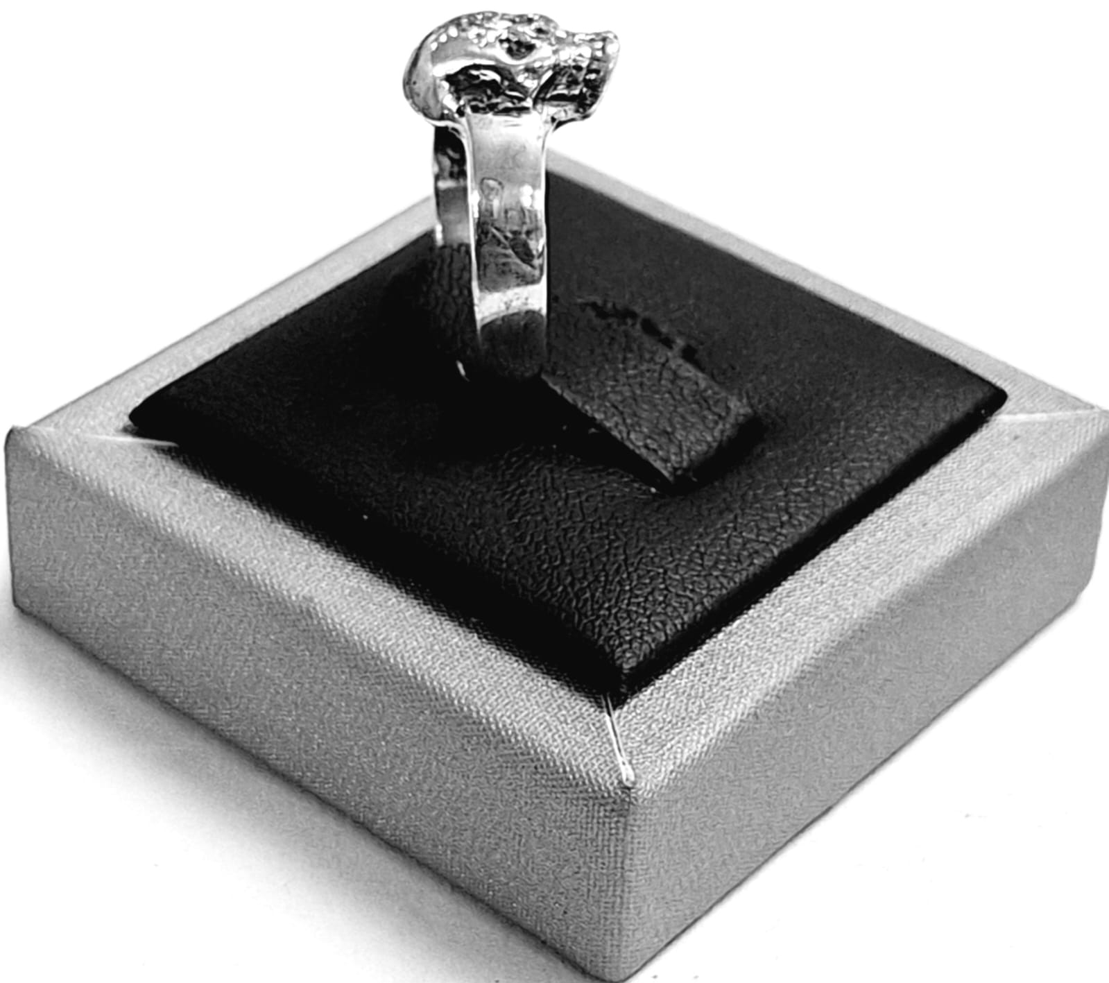 Anillo Calavera en Plata Ley 925, vista frontal