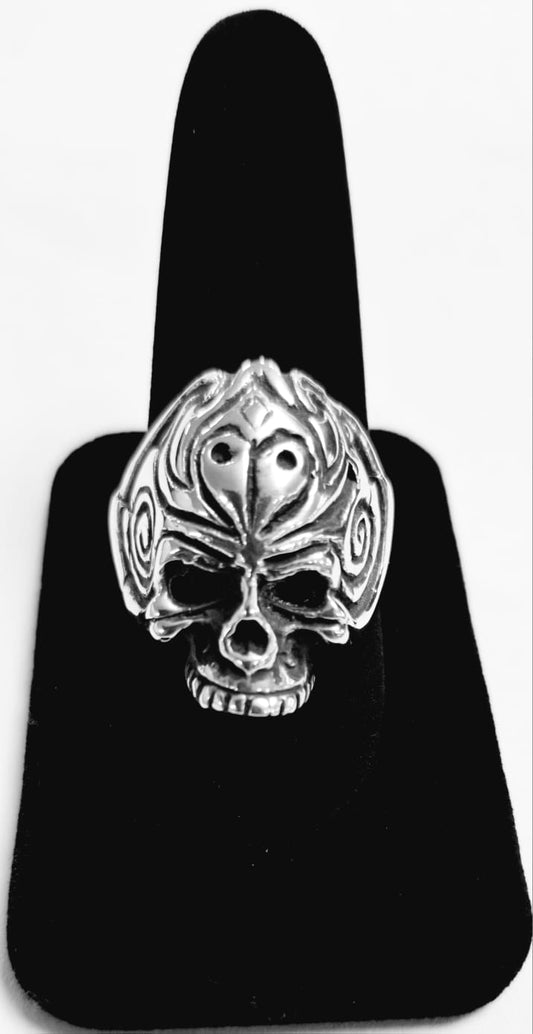 Sello de ley en el interior del anillo calavera en plata ley 925
