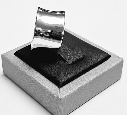 Anillo en Plata Ley 925, vista frontal