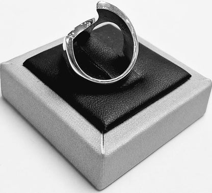 Anillo Martillada en Plata Ley 925, sello de autenticidad Plata Ley .925