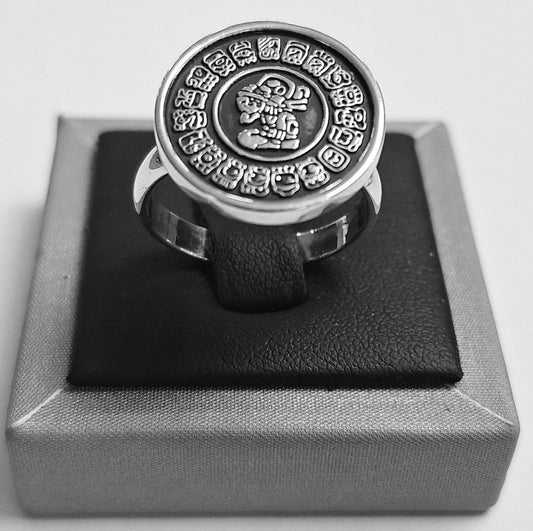 Sello de ley en el interior del anillo calendario maya en plata ley 950