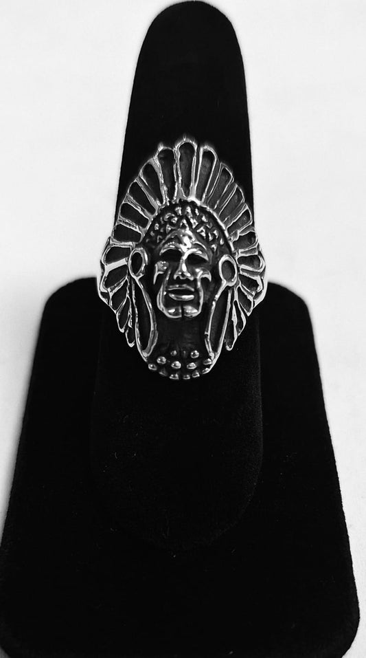 Sello de ley en el interior del anillo indio en plata ley 925