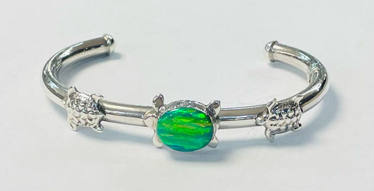 Sello de ley en el interior del brazalete tortuga con opalo plata ley 925