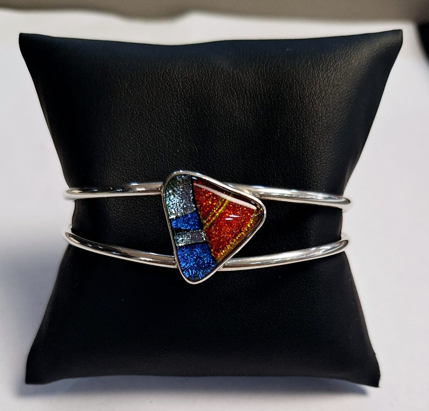 Brazalete con Dicroico en Plata Ley 925, sello de autenticidad Plata Ley .925
