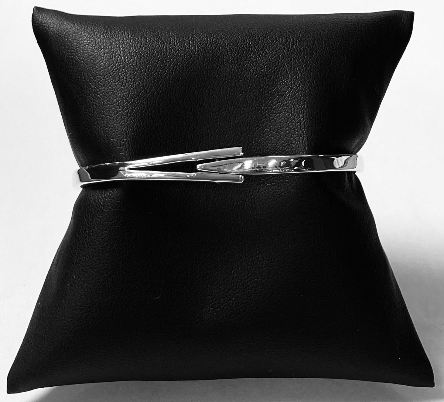 Brazalete Plata Ley 925, vista frontal