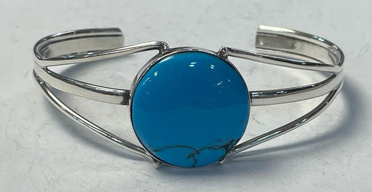 Sello de ley en el interior del brazalete con turquesa en plata ley 925