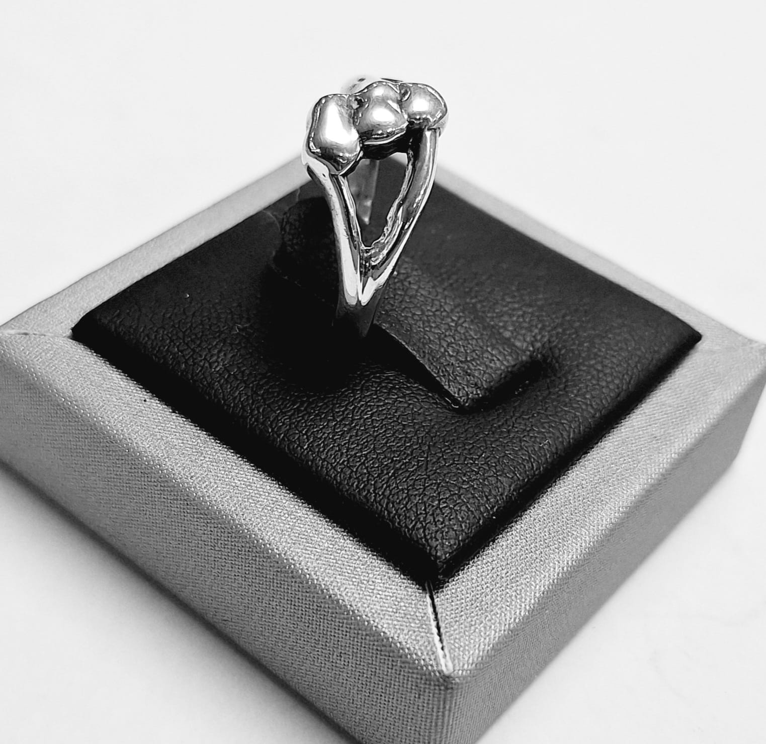 Anillo en Plata Ley 925, vista frontal