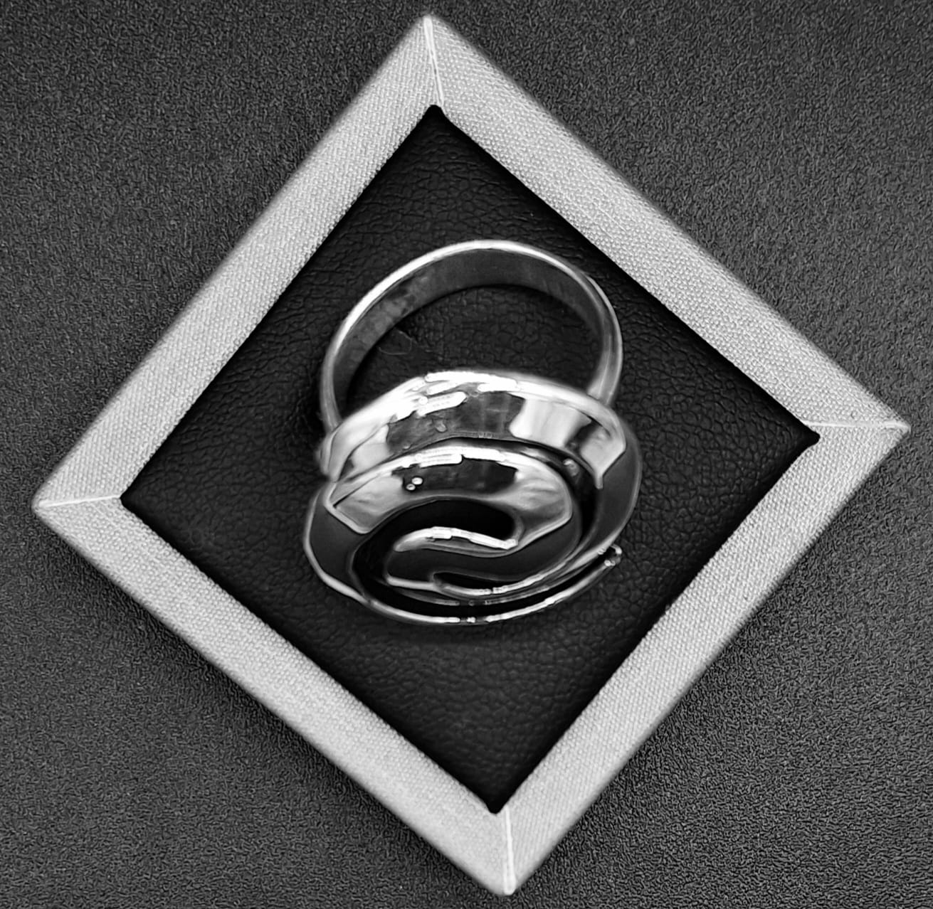 Anillo Plata Ley 925 , Espiral, sello de autenticidad Plata Ley .925