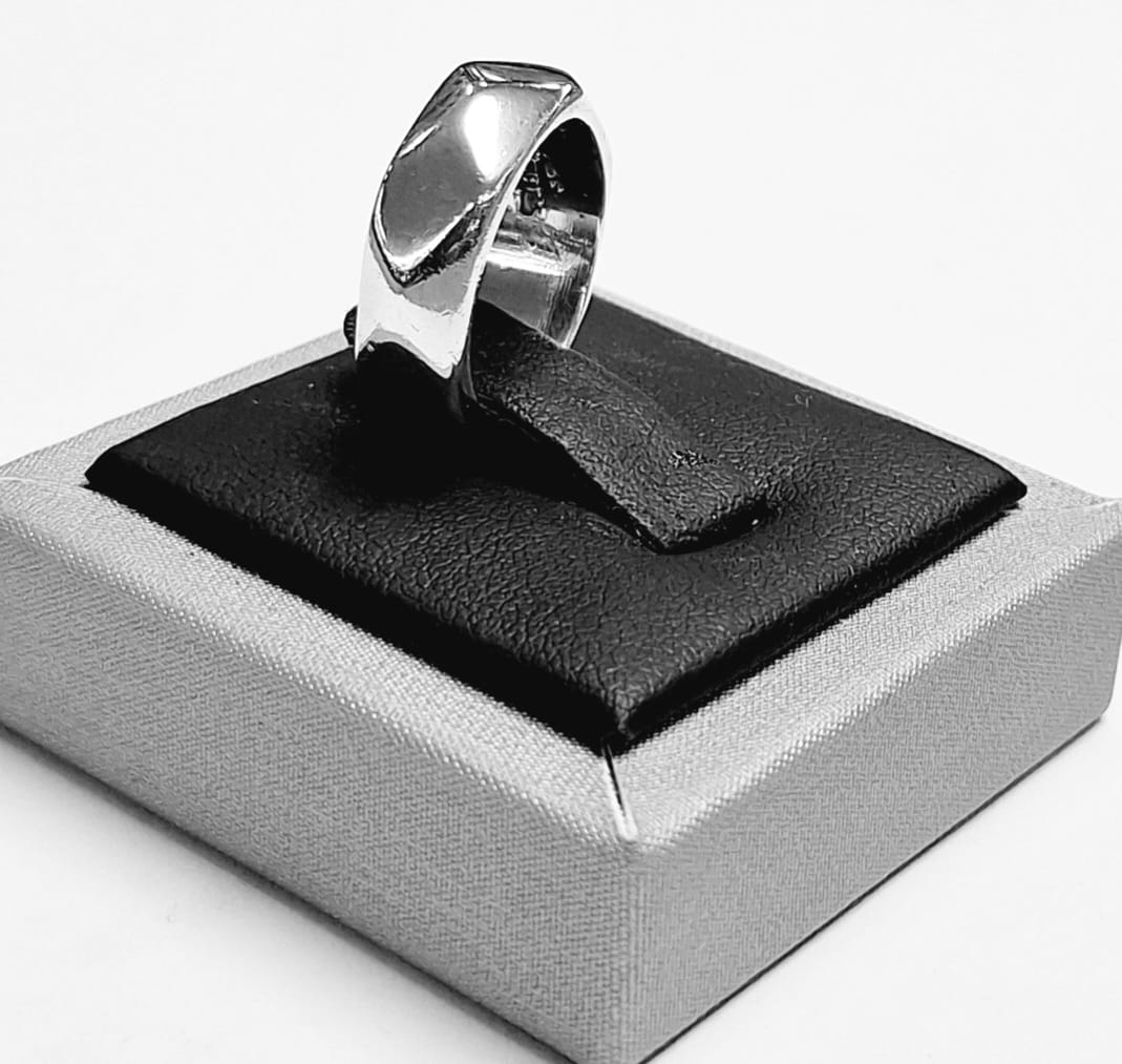 Anillo Plata Ley 925, vista frontal