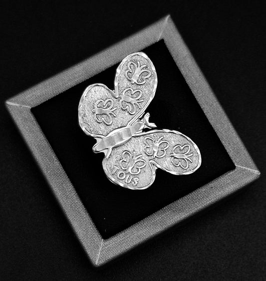 Anillo Plata Ley 925 , Mariposa sobre fondo blanco