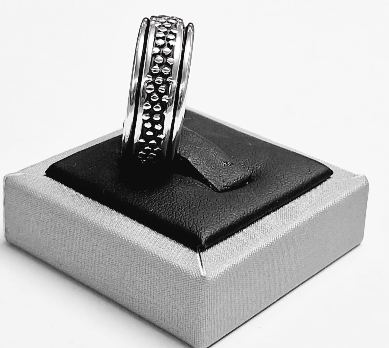 Anillo Anti Ansiedad en Plata Ley 925, vista frontal