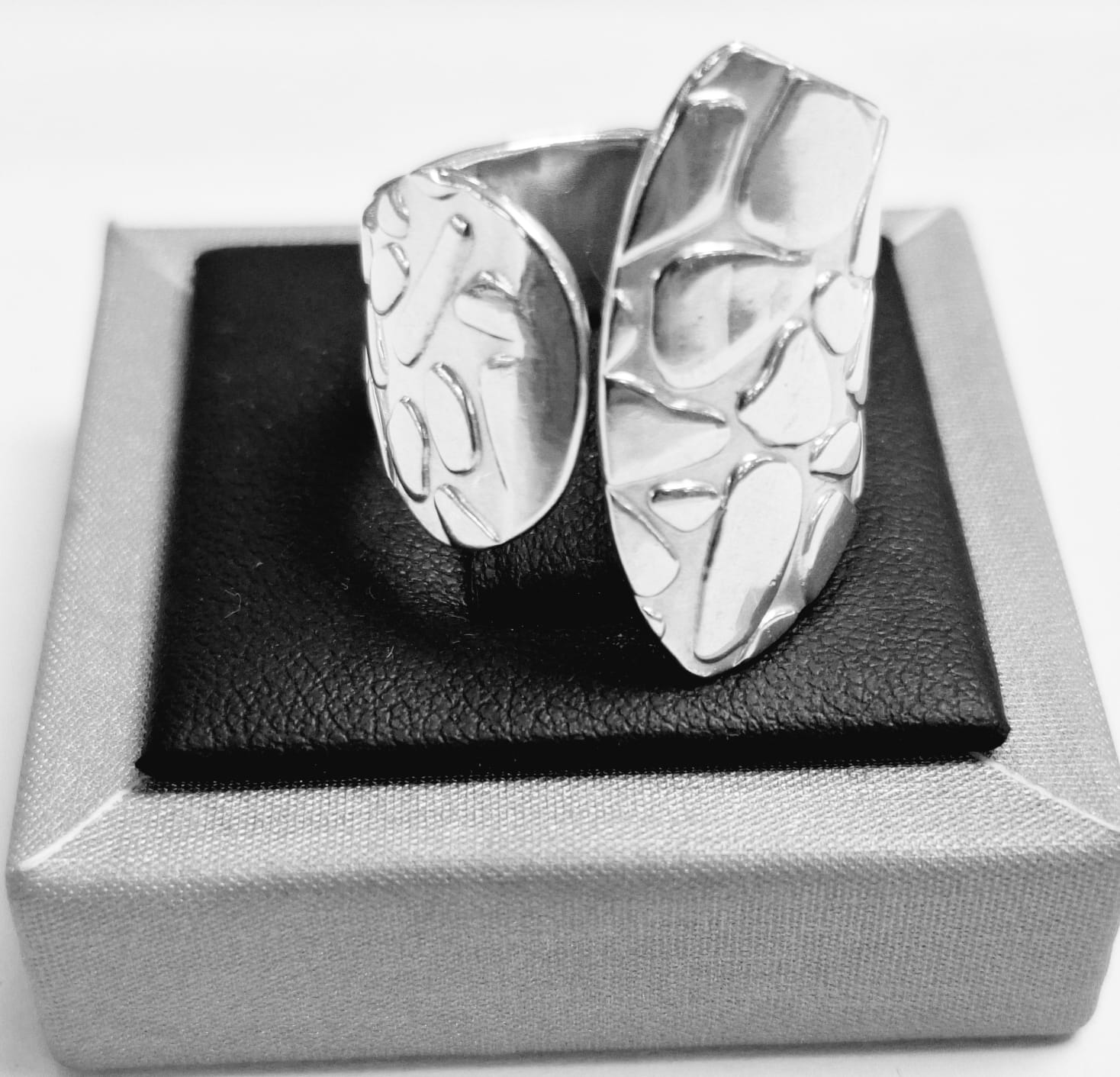 Anillo Plata Ley 925, vista frontal