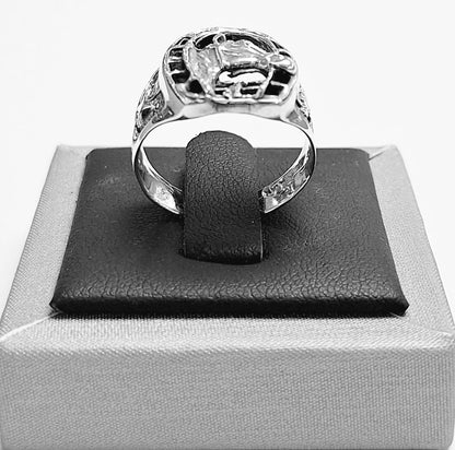 Sello de ley en el interior del anillo de herradura en plata ley 925