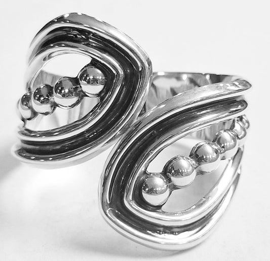 Sello de ley en el interior del brazalete en plata ley 950