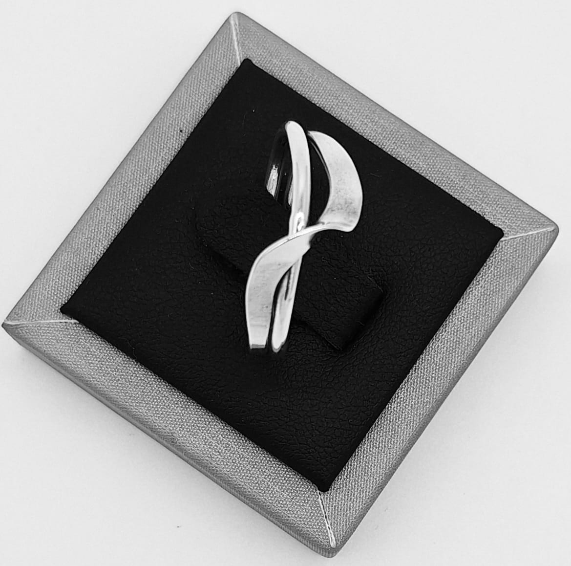 Anillo Plata Ley 925 ., vista frontal