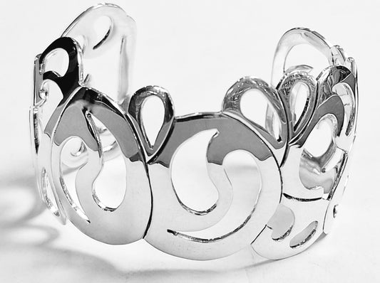 Sello de ley en el interior del brazalete en plata ley 950
