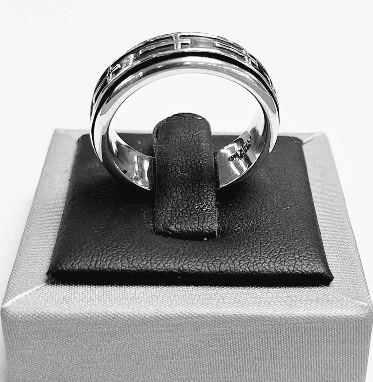 Anillo Anti Ansiedad en Plata Ley 925, vista frontal