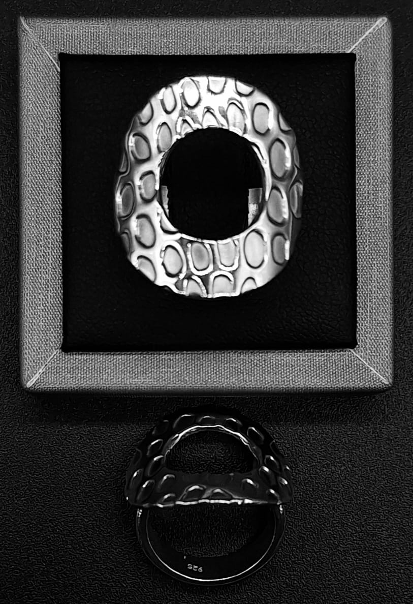 Anillo Plata Ley 925, vista frontal