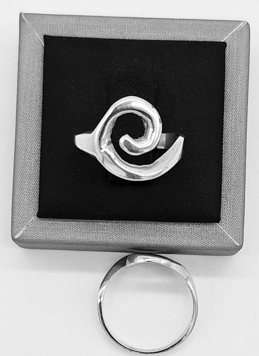 Sello de ley en el interior del anillo plata ley 925
