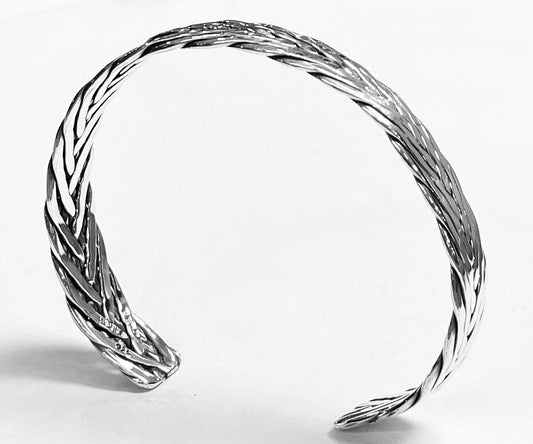 Sello de ley en el interior del brazalete tapetillo en plata ley 925
