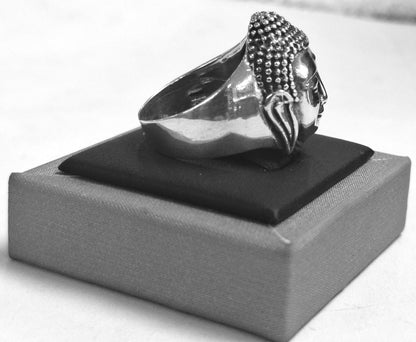 Anillo Cabeza de Buda en Plata Ley 925, sello de autenticidad Plata Ley .925