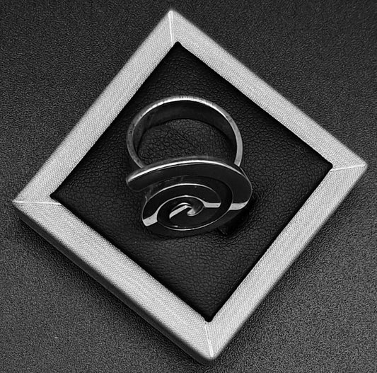 Sello de ley en el interior del anillo plata ley 925 , espiral