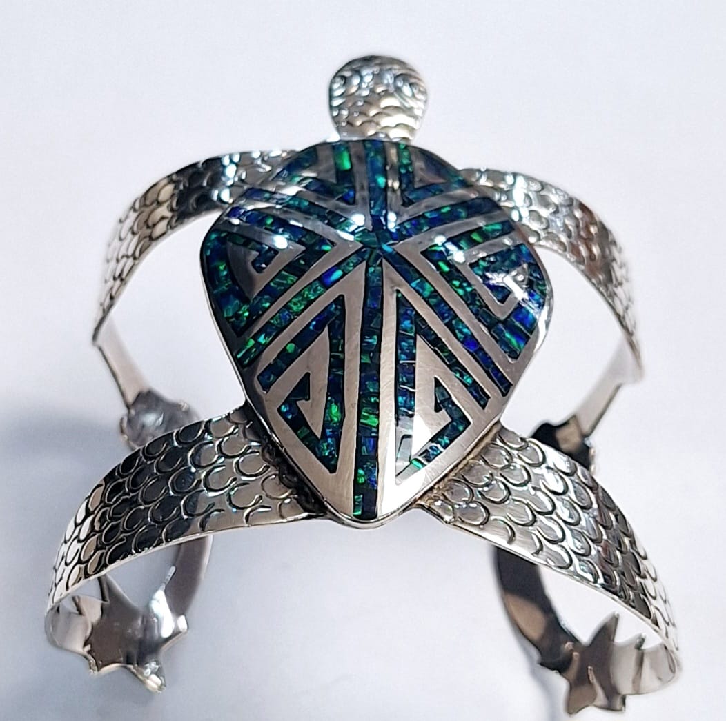 Brazalete con Opalo en Plata Ley 925, vista frontal