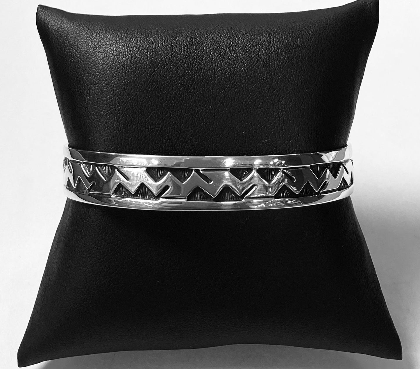 Brazalete Jopi en Plata Ley 925, vista frontal