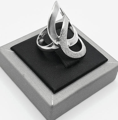 Anillo Diamantada Plata Ley 925, vista frontal