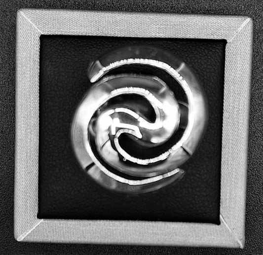 Sello de ley en el interior del anillo plata ley 925 , espiral
