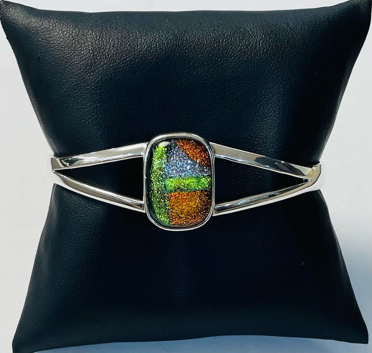 Brazalete con Dicroico en Plata Ley 925, sello de autenticidad Plata Ley .925