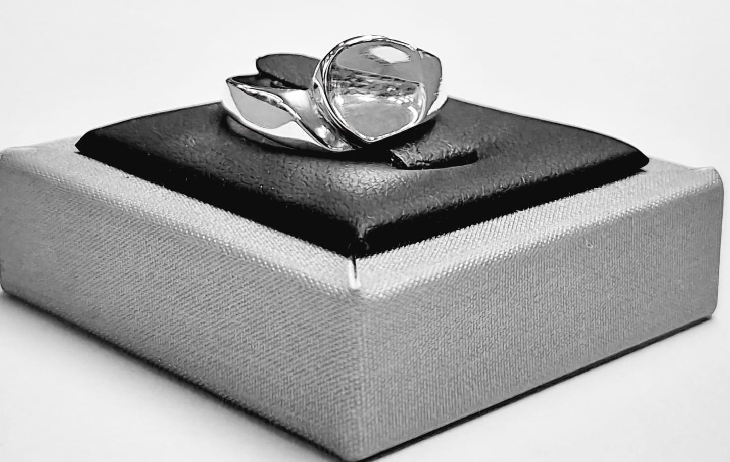 Anillo en Plata Ley 925, vista frontal